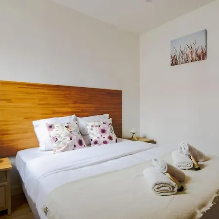 Tres Bel Lumineux Et Comfortable Apartment *